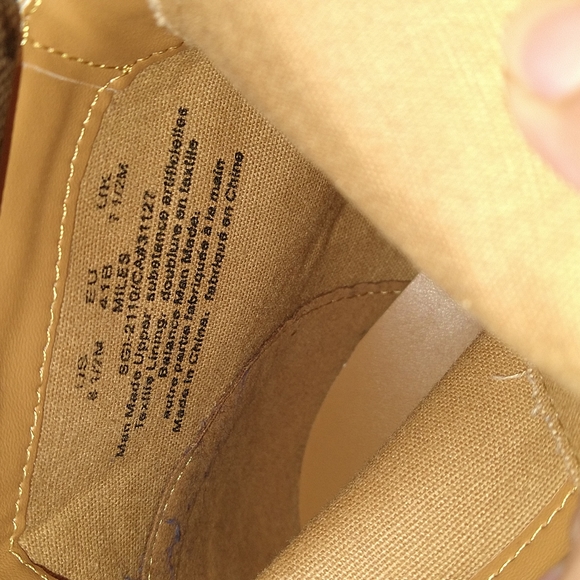 DKNY Miles Yellow Combat Moto Ankle Boots Faux Suede Lace-Up Size 8.5 - Picture 11 of 12